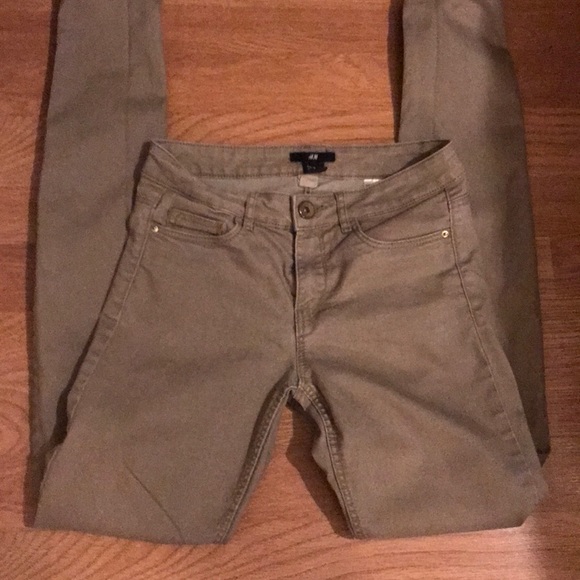 H&M pants - Picture 3 of 5